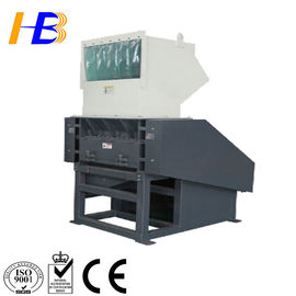 Tipo disponible máquina plástica de la escama de la trituradora para los productos plásticos inútiles